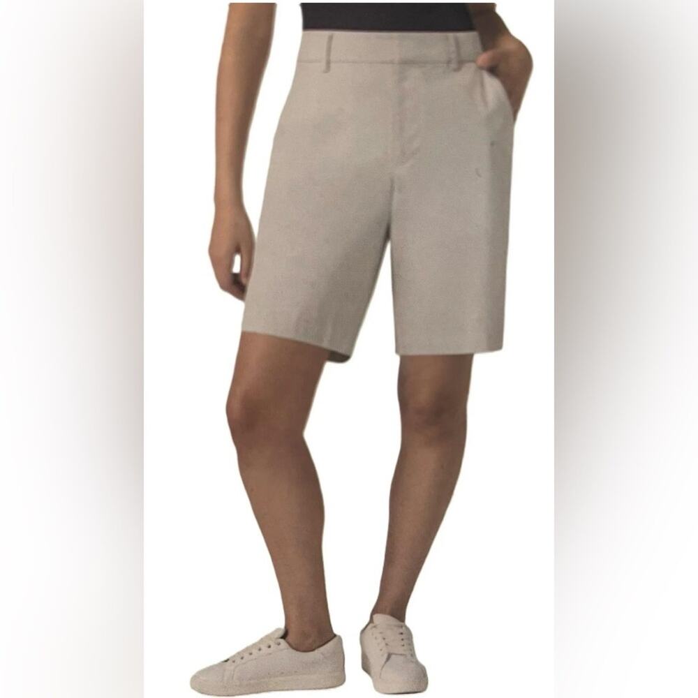 NWT Matty M Women's Bermuda Beige Chino Shorts Size S